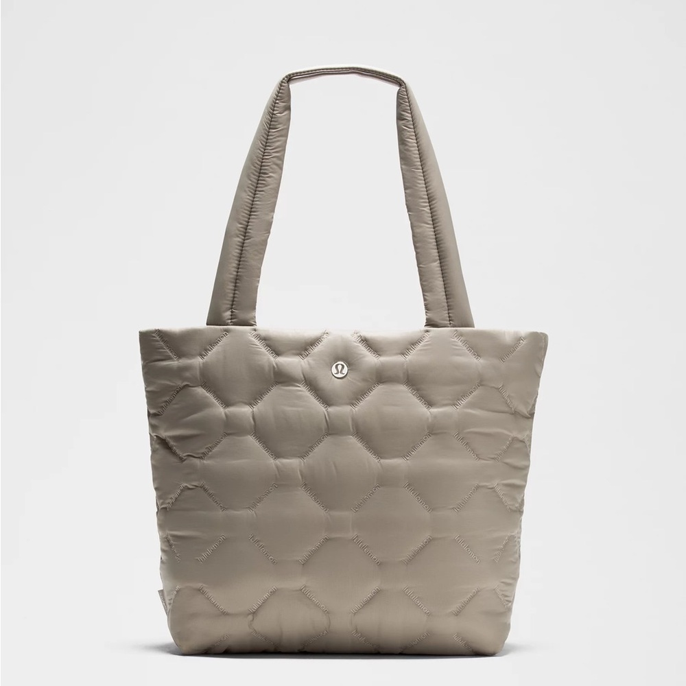 *ISO* Lululemon tote